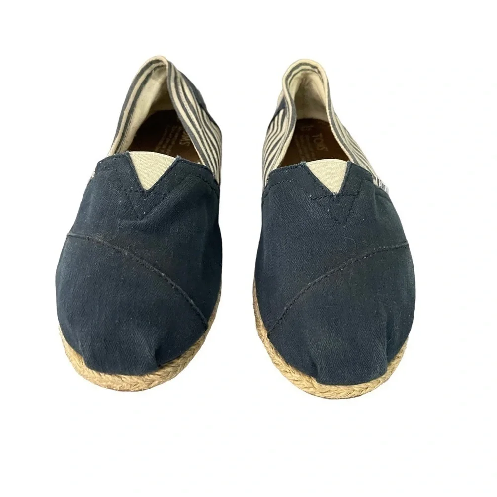 Toms navy university